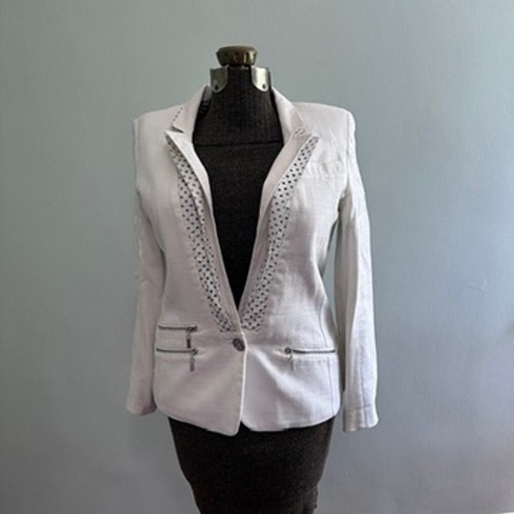 Quinn white single button blazer size S